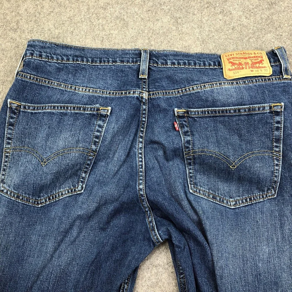 Levis 514 Jeans Mens 36x32 Blue Medium Wash Regular Straight Denim Pants Casual
